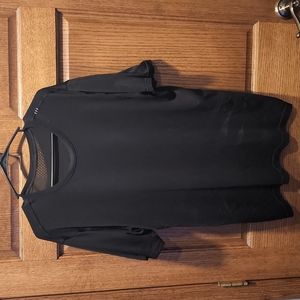 Lululemon XL mental vent tech breathe?